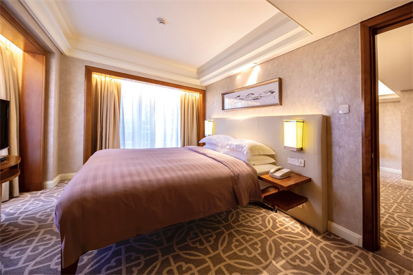 金悦豪庭公寓金悦豪庭公寓3居室 (2).jpg