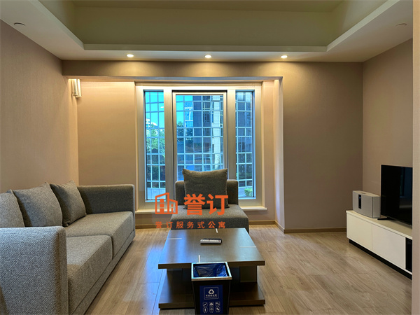 金悦豪庭公寓北京金悦豪庭公寓胡同深处的 “萌趣书房”：东总布分馆里的夏日书香与生活底气